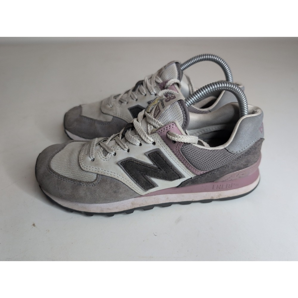 New Balance Women's 574 Grey Sneakers WL574IK2 EUC Size 8.5
